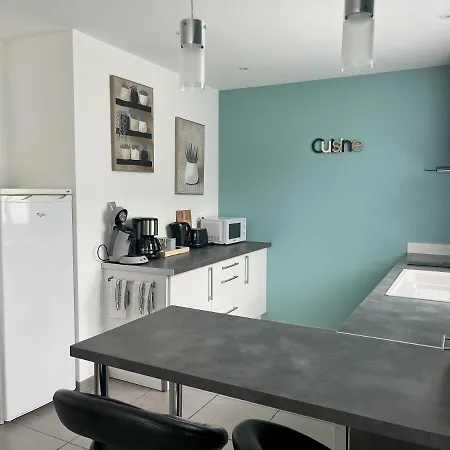 Maison 4/6 Personnes A * 바이외