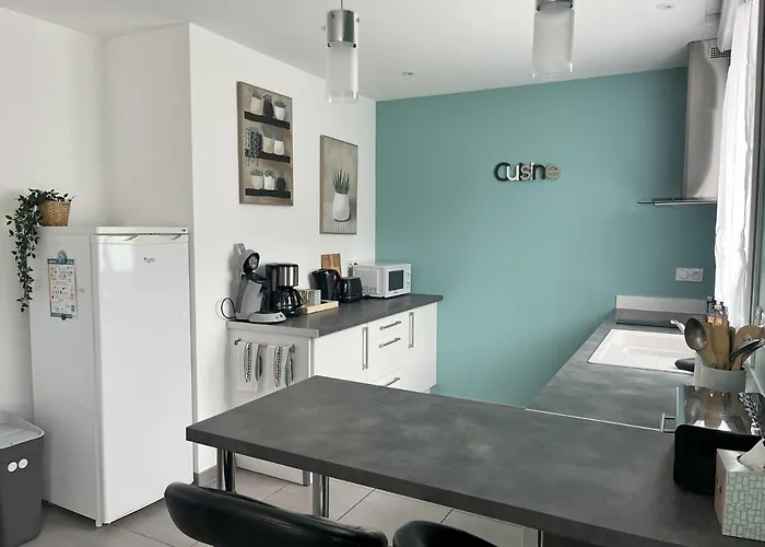 Maison 4/6 Personnes A * באיו